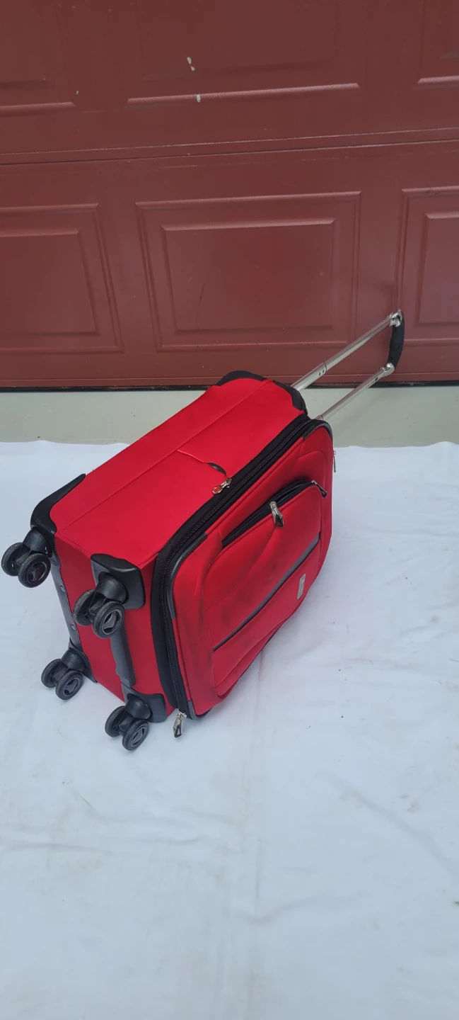 DELSEY 21" Carry-On Luggage-$10 - photo 4