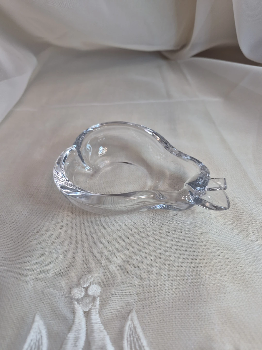 5" x 3 1/2" Crystal Pear Dish