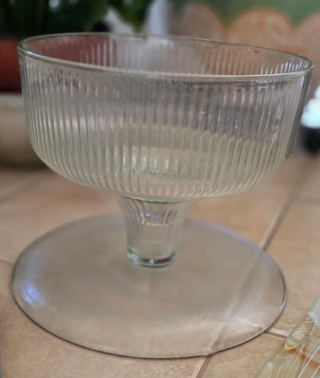 Glass Cake Stand with Dome - photo 2