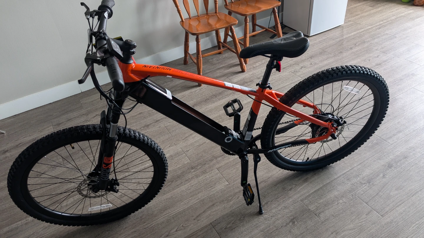 Brand new Hyper Electric Mountain Bike 36 Volt Battery Assist - photo 2