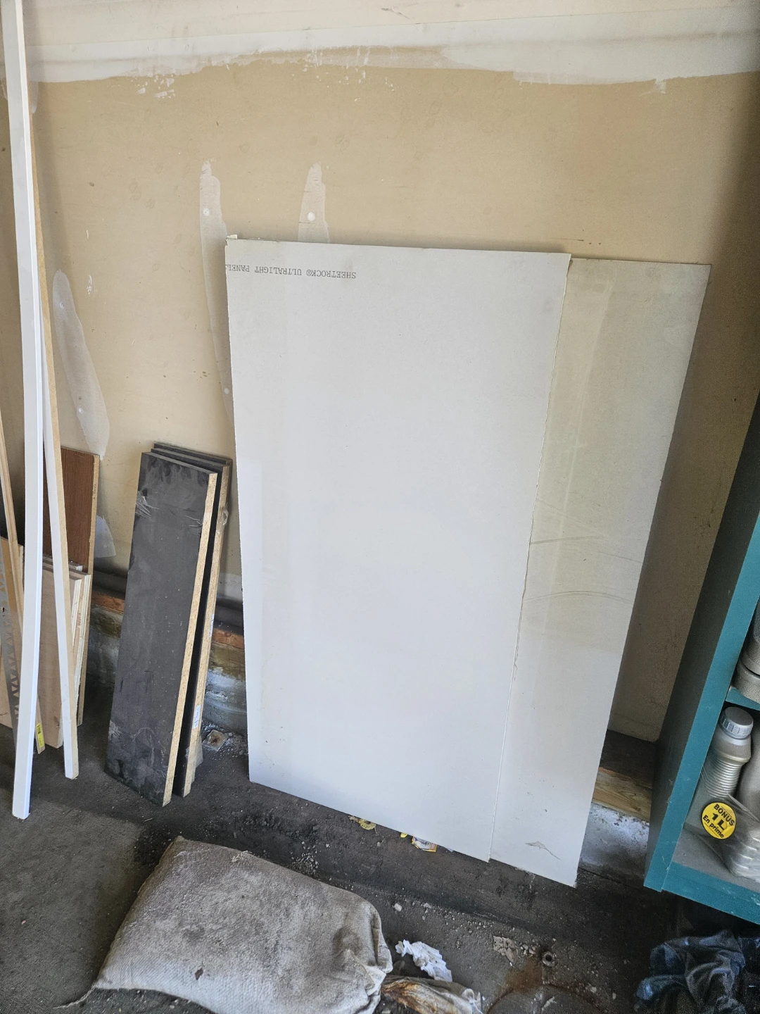 Large Lot of Building Materials – Composite Decking, Plywood... - photo 5