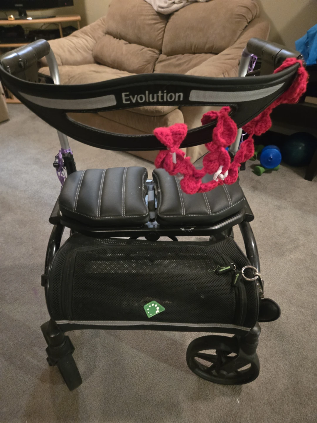 Evolution Walker with Seat and Bag - photo 2