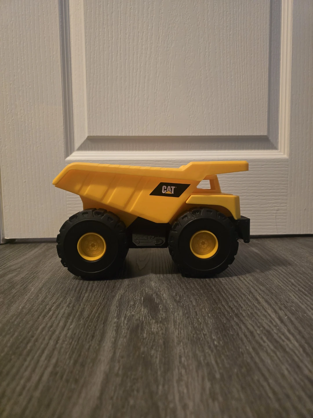 CAT Toy Dump Truck