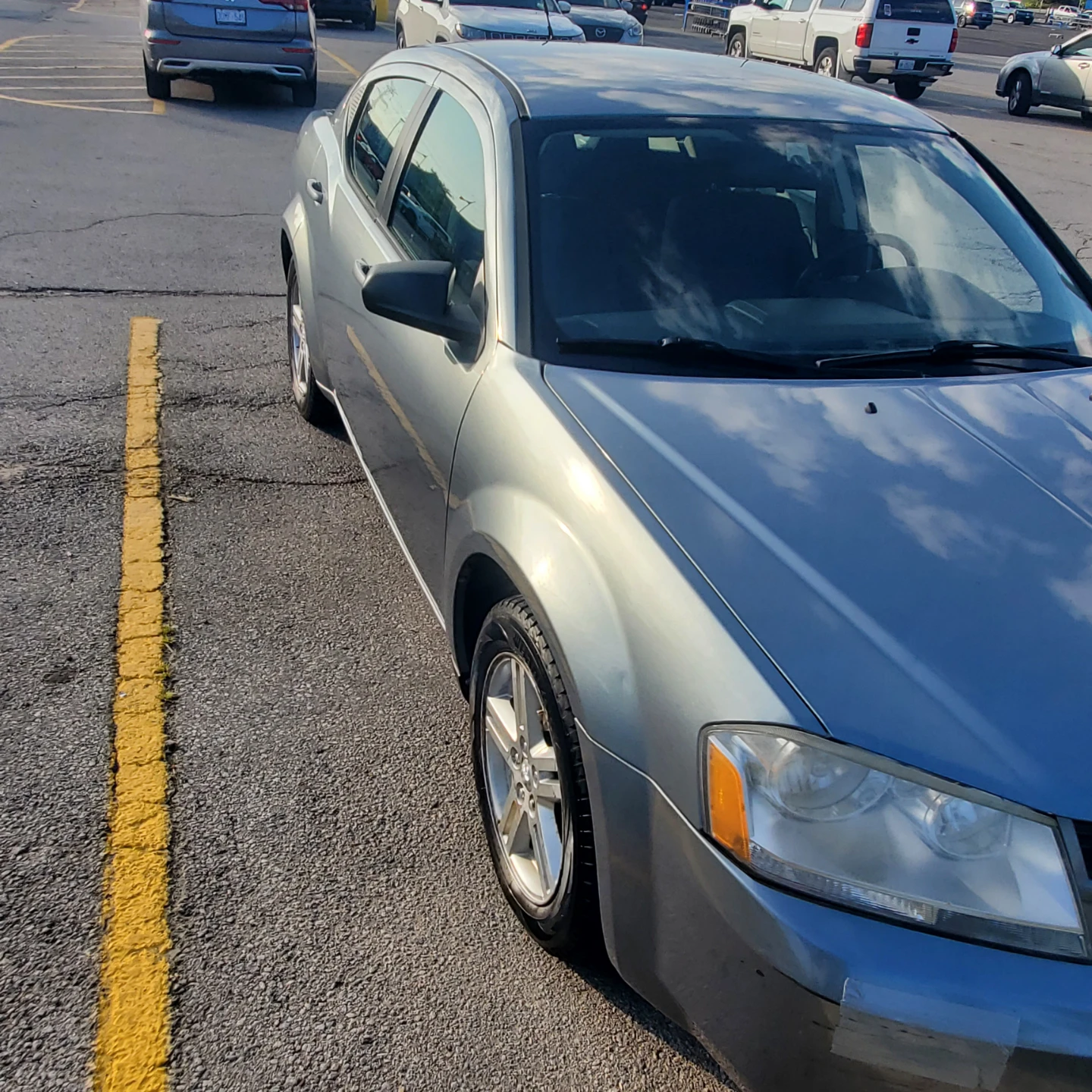 Car - photo 2