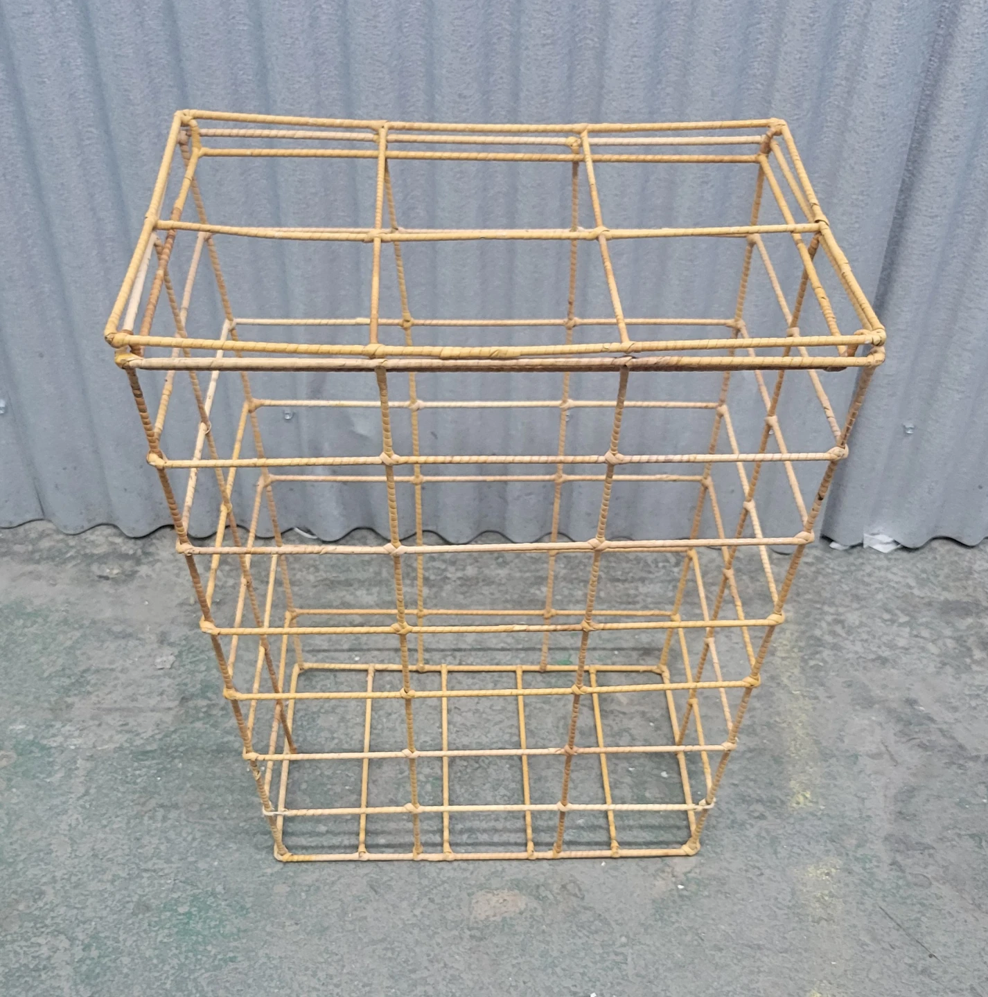 Wire Basket with Lid