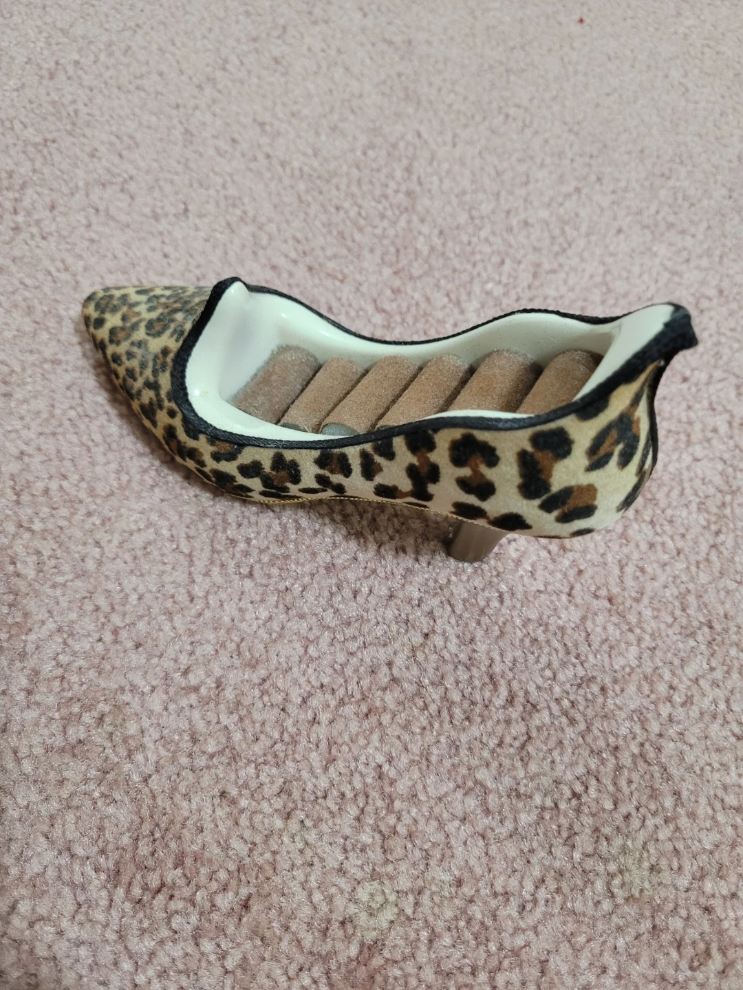 Leopard Print High Heel Ring Holder - photo 4