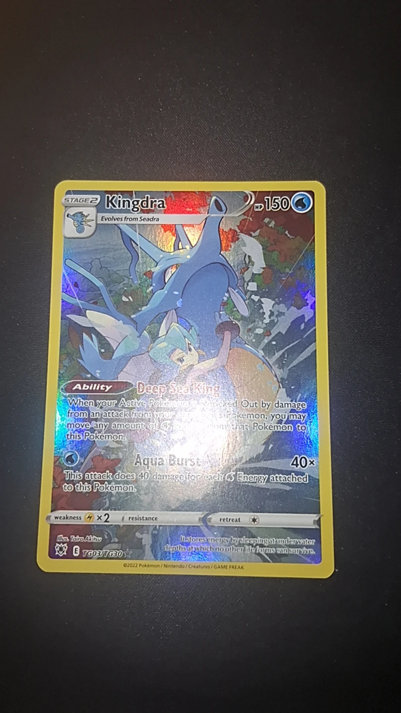 Pokémon Kingdra Trading Card