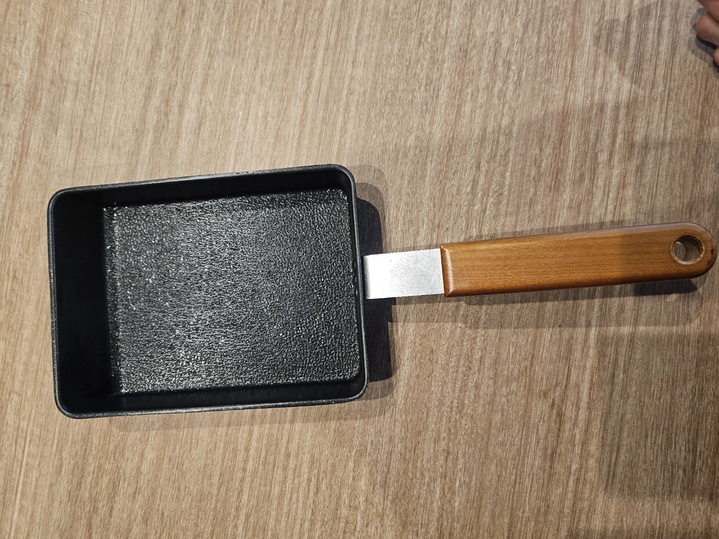 Rolled egg Pan