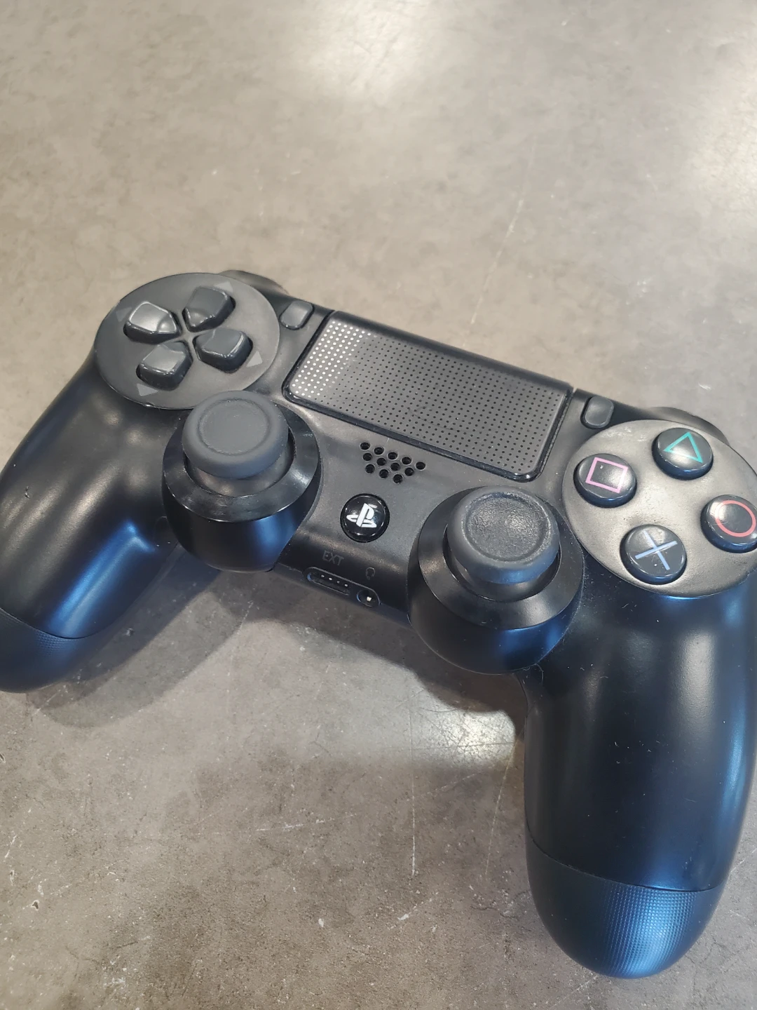 Sony DualShock 4 Wireless Controller - photo 2
