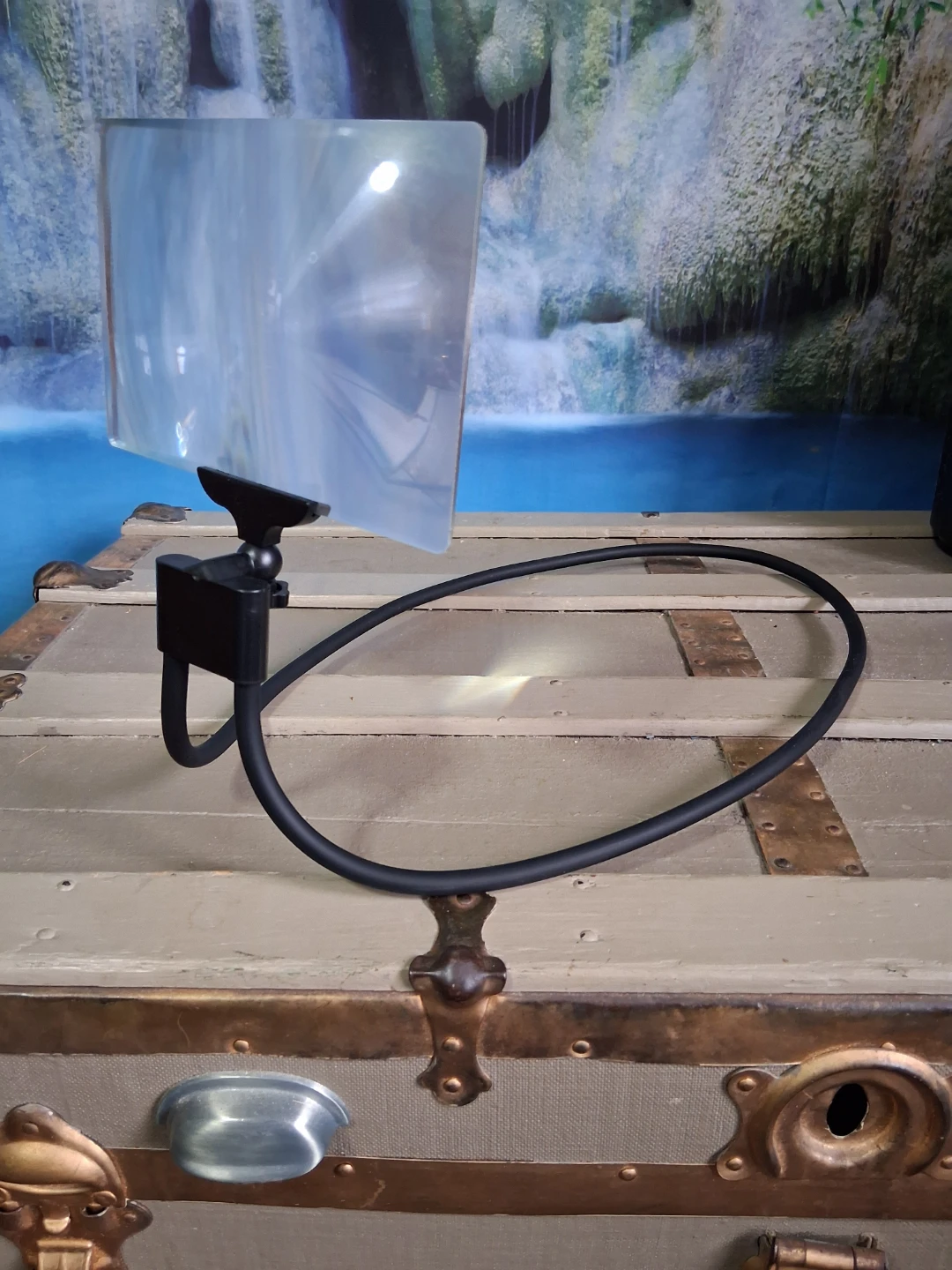 Black Neck Hanging Screen Magnifier - photo 3