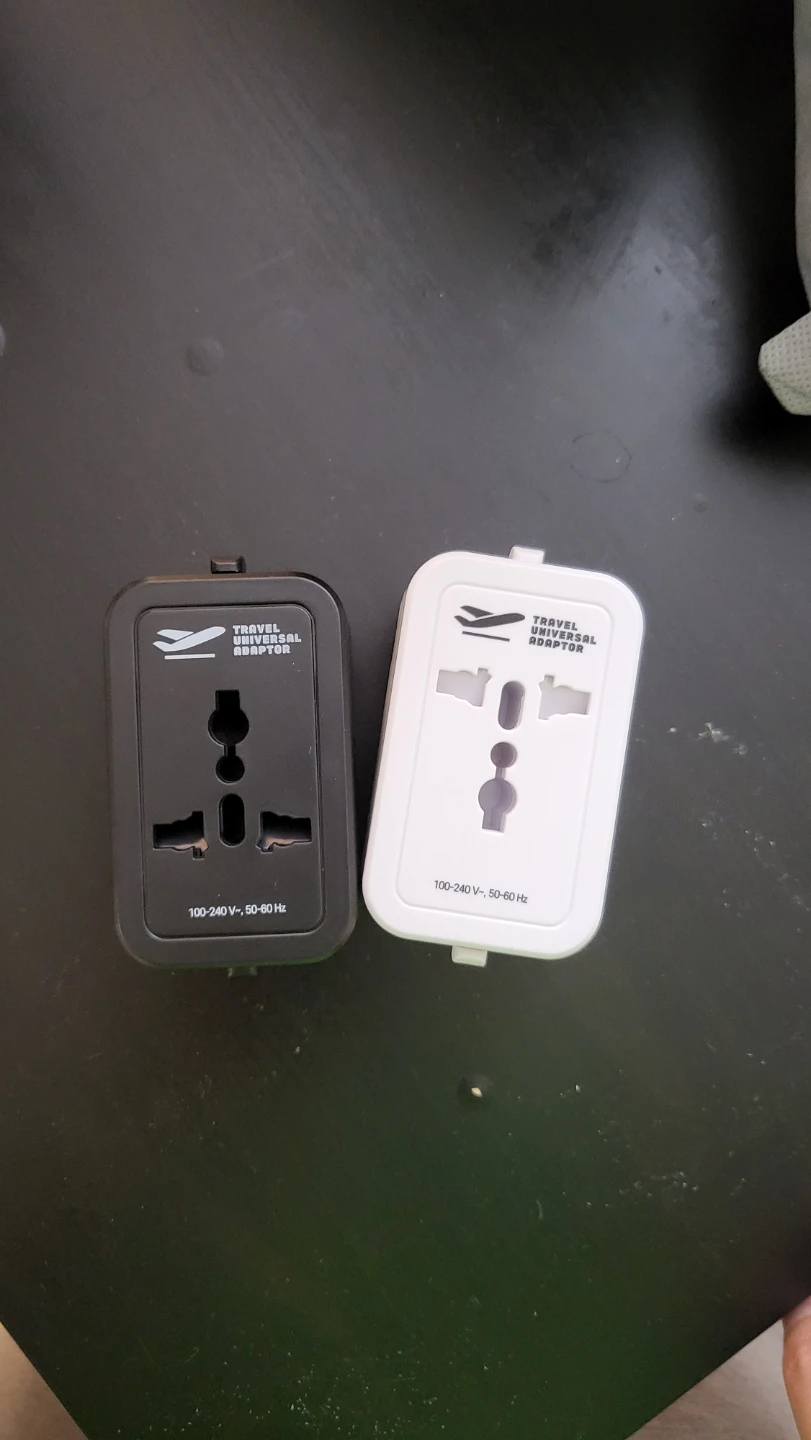 Travel adapter