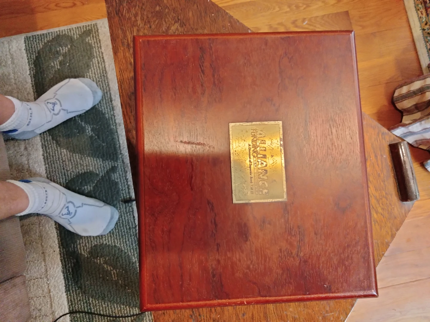 Mr. Moisture Humidor with Thermometer - photo 3