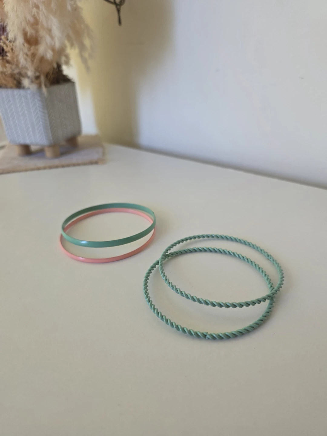Set of 4 Metal Bangles - Pink and Teal - photo 3