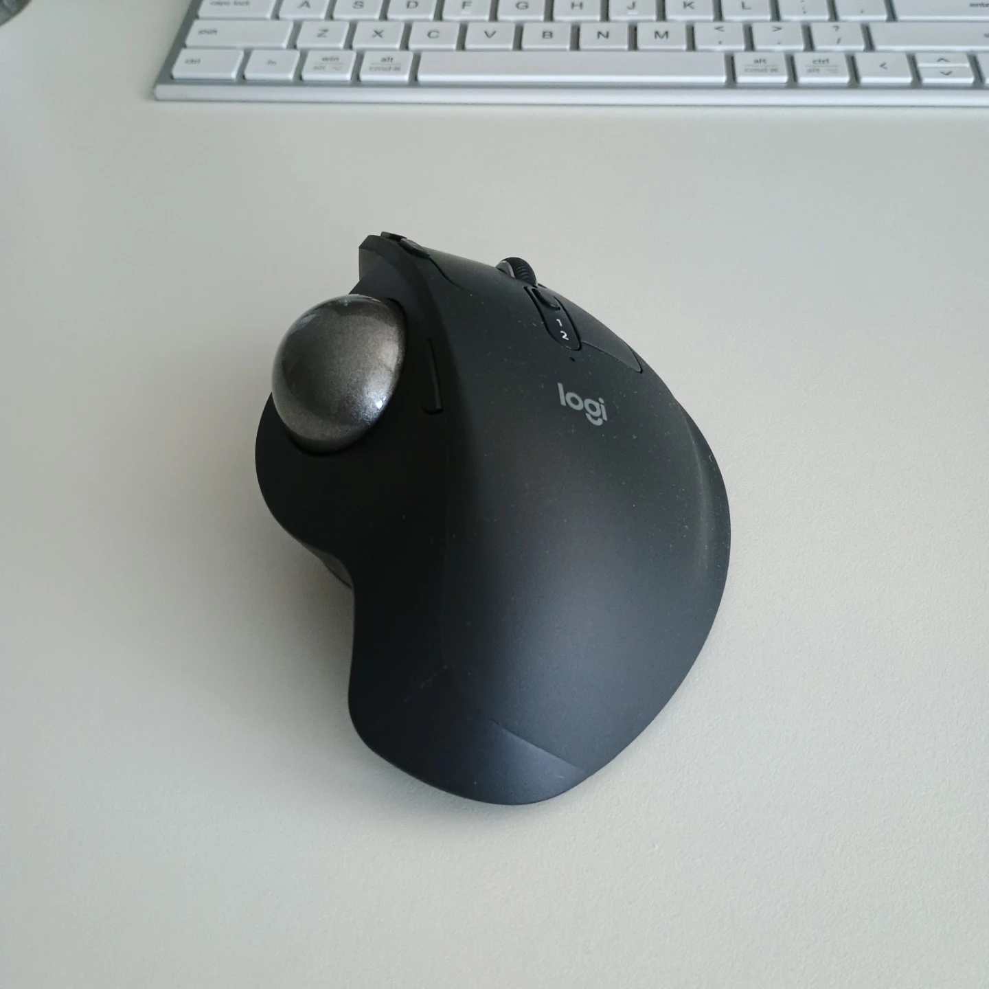 Logitech MX ERGO mouse - photo 2