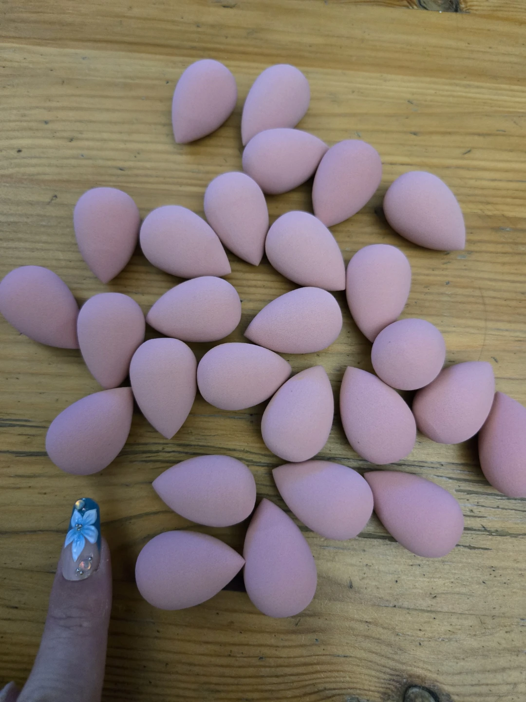 Makeup sponges