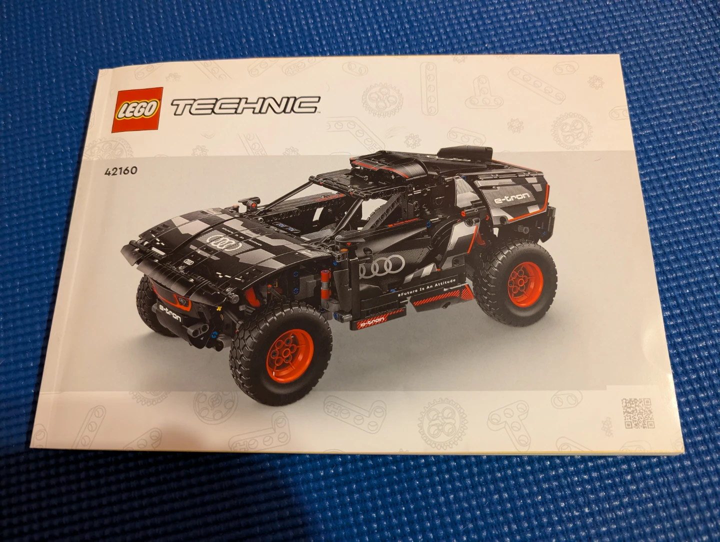 Lego Technic Audi RS  q e-tron 42160 - photo 4