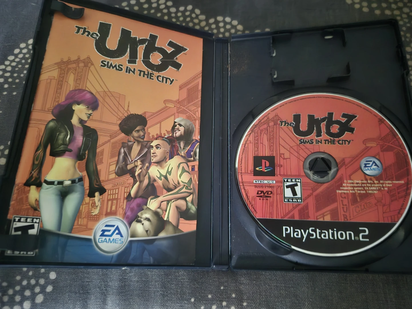 The Urbz: Sims in the City PlayStation 2 Game - photo 2