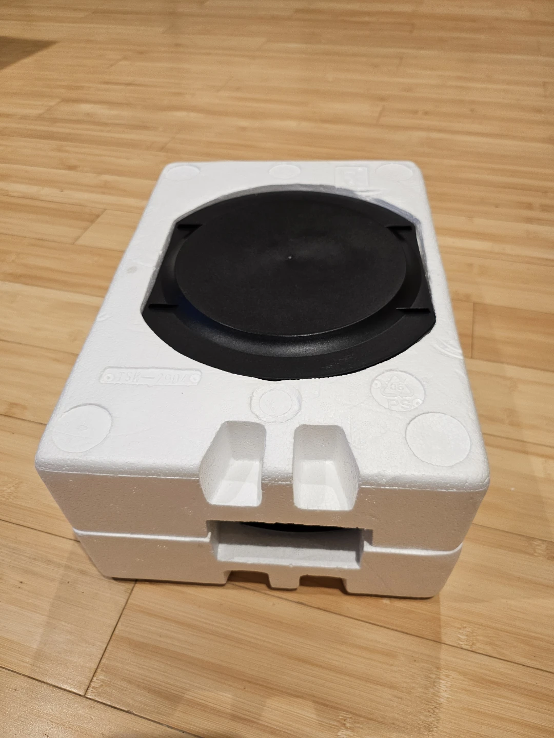 BLACK+DECKER Rotating Waffle Maker WMD200B - photo 3