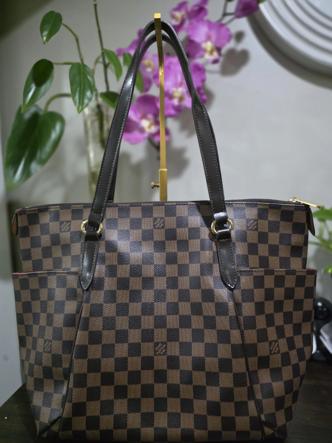 Ebene MM Tote Bag
