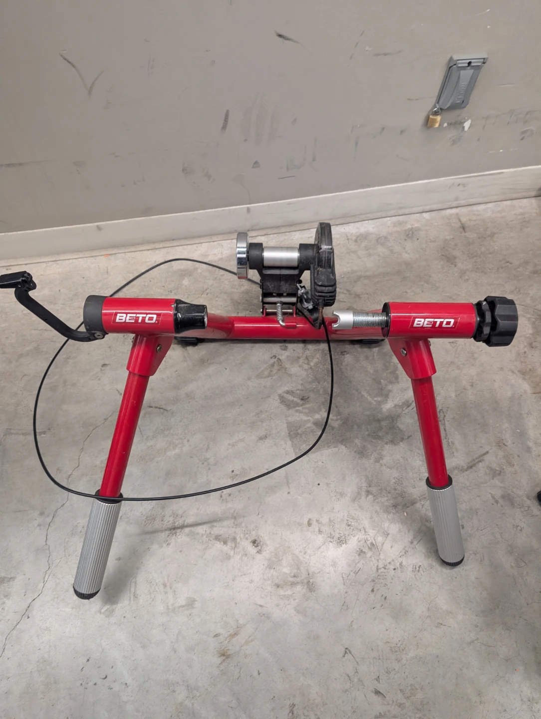 Beto Magritte Red Bicycle Bike Trainer