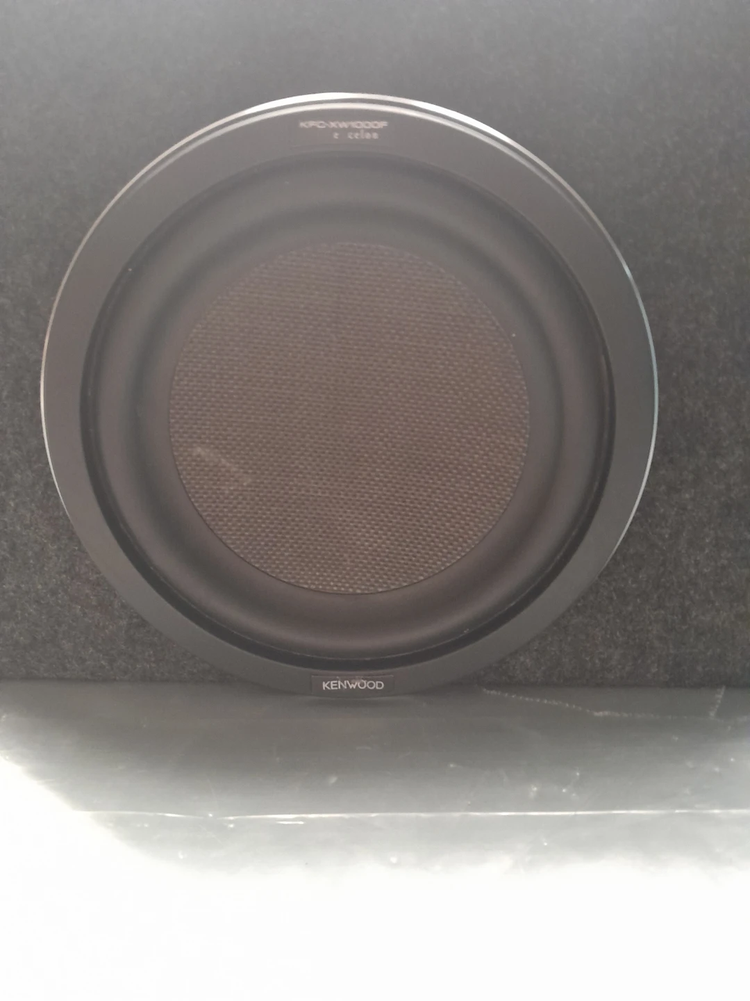 10"Kenwood Excelon Subwoofer Enclosure - photo 2