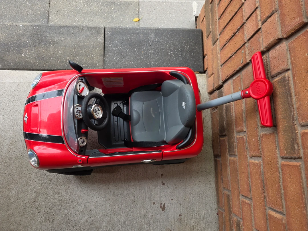 Red Ride-On Push Car - photo 3