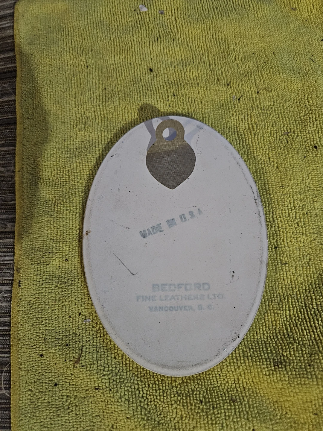 Bedford Fine Leathers Ltd. Decorative Oval Wall Plaque - photo 3