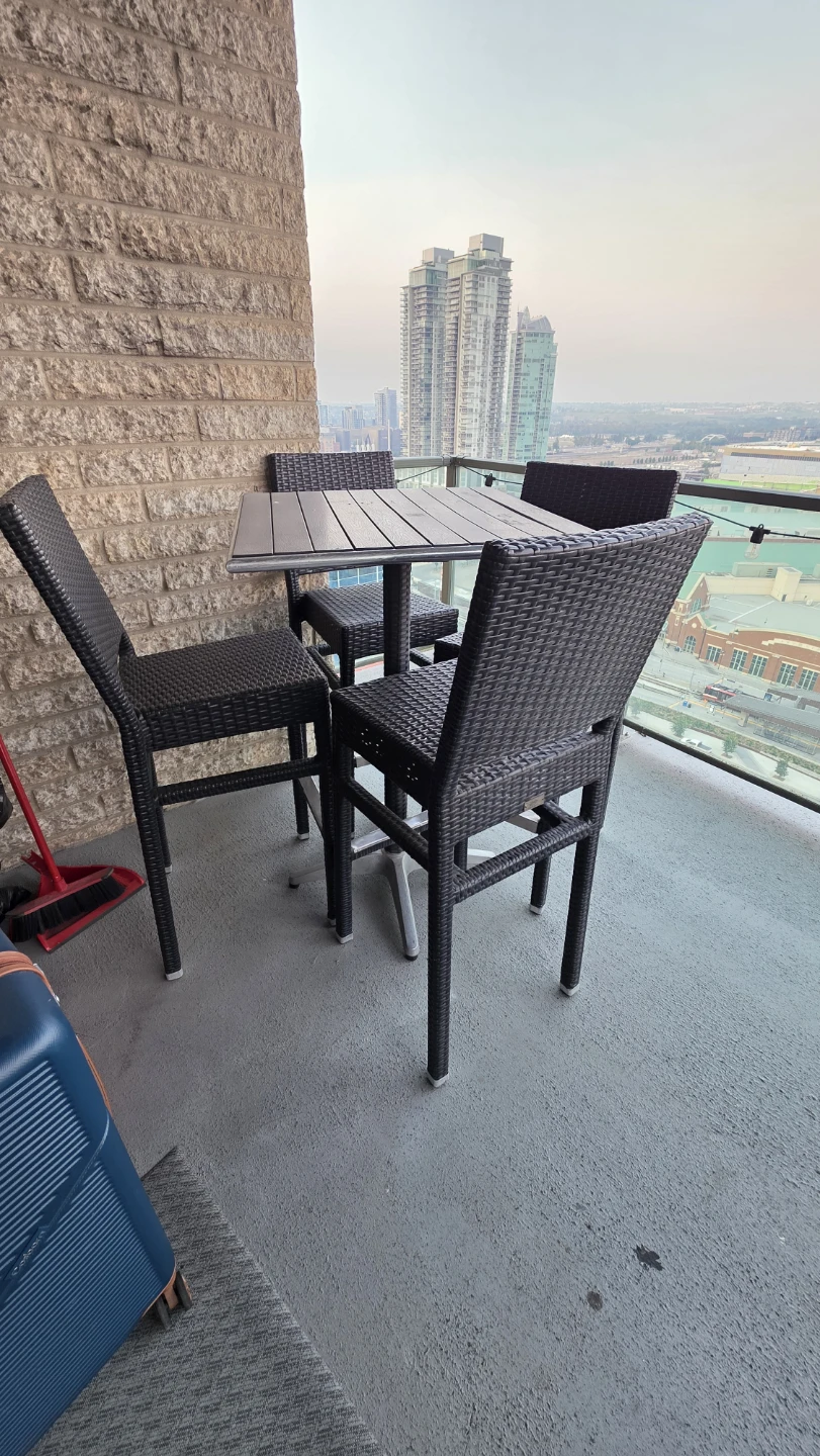 Moving Sale – Outdoor Patio Furniture