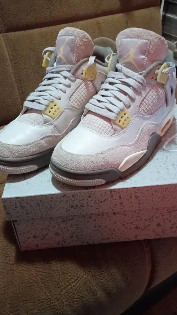 Air Jordan 4 Retro SE - photo 2
