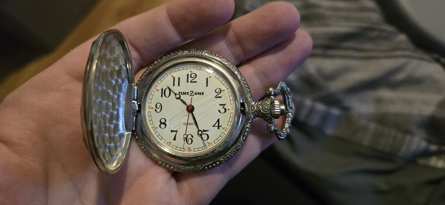 TIME ZONE Quartz Pocket Watch - photo 3