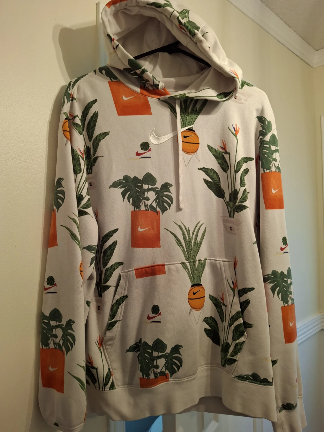 Mens Nike sweater