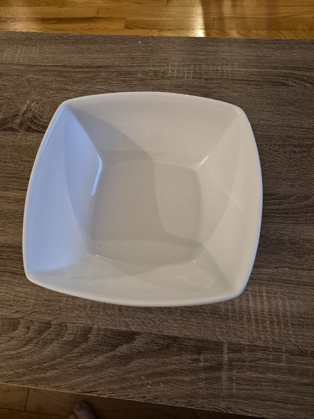 Hometrends White Square Serving Bowl