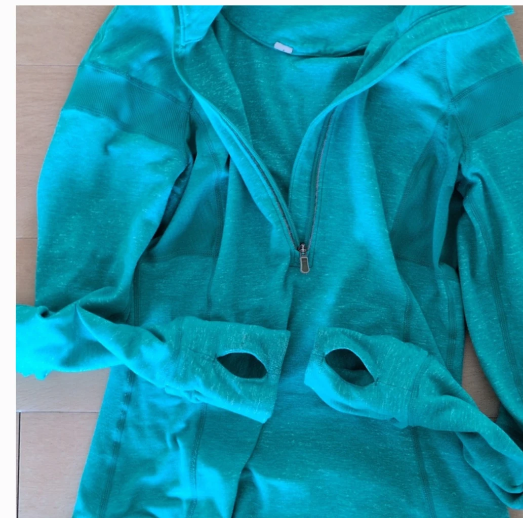 Teal Long Sleeve Top Vintage Lululemon sz 4 - photo 4