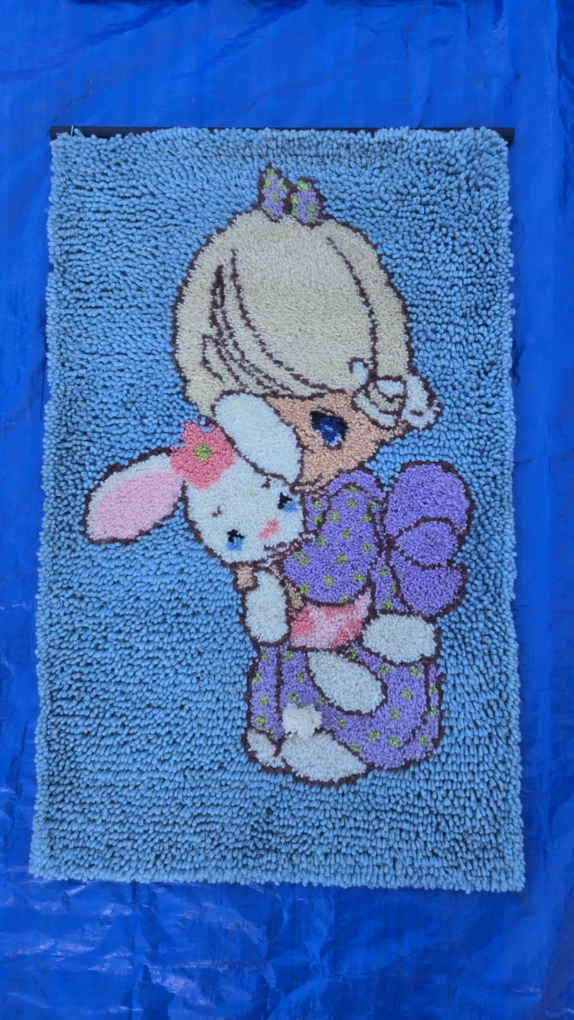 Hand-Hooked Tuft Rugs - photo 2