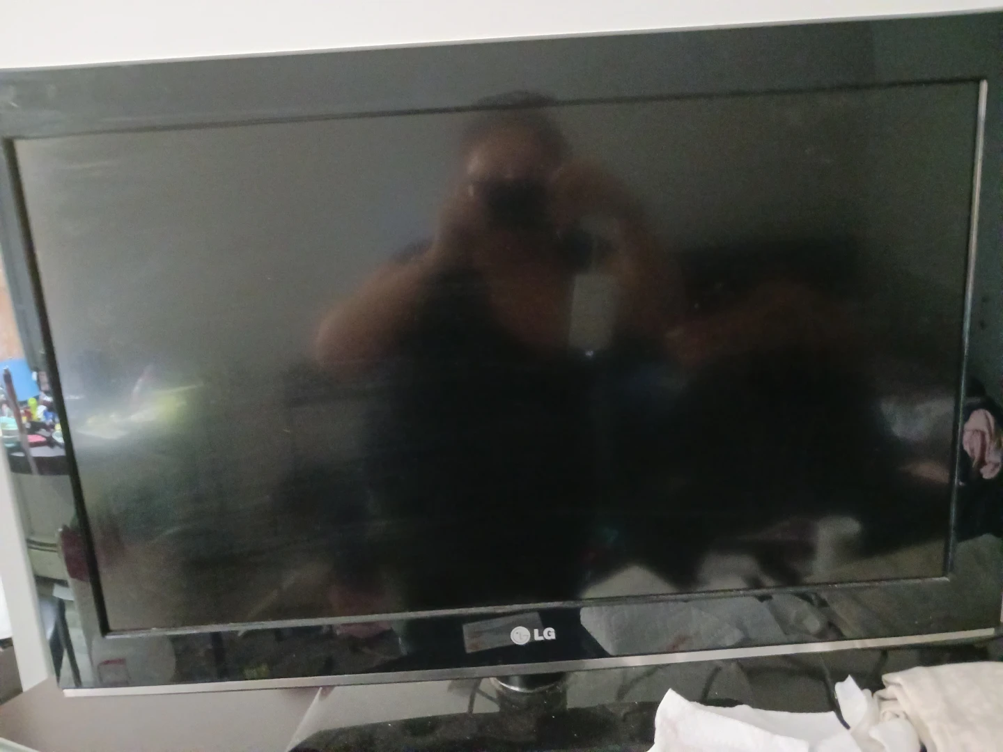 LG Television