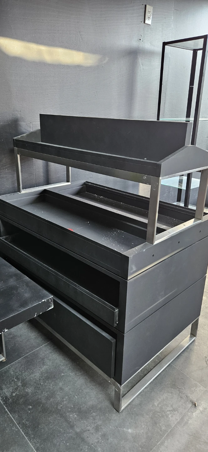 Commercial Display Shelf Unit - photo 2