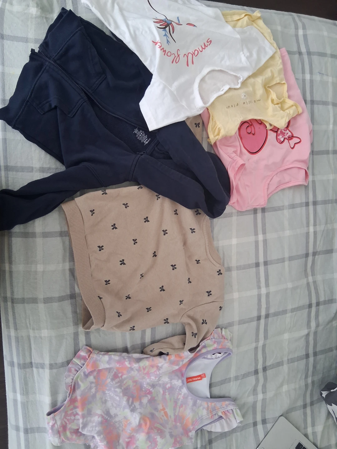 Free clothes - photo 3