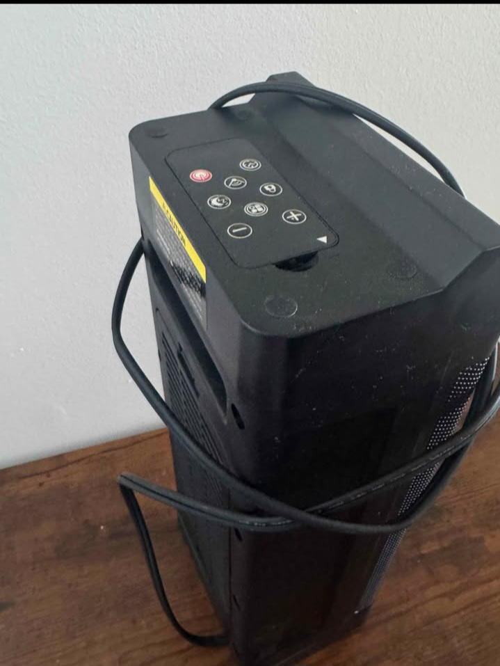 Portable Electric Space Heater with Remote - photo 2