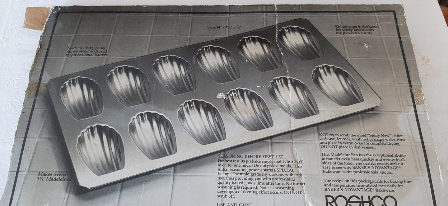 Vintage Baker's Advantage Madeleine Pan-New - photo 5