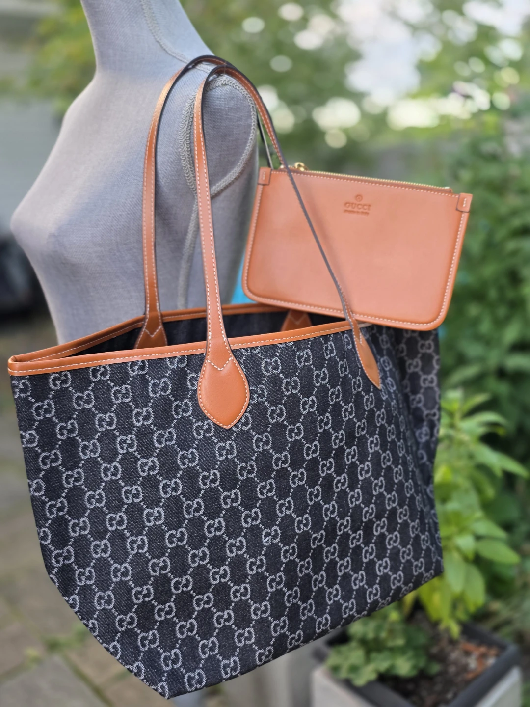 GG Monogram Tote Bag with Pouch - photo 2