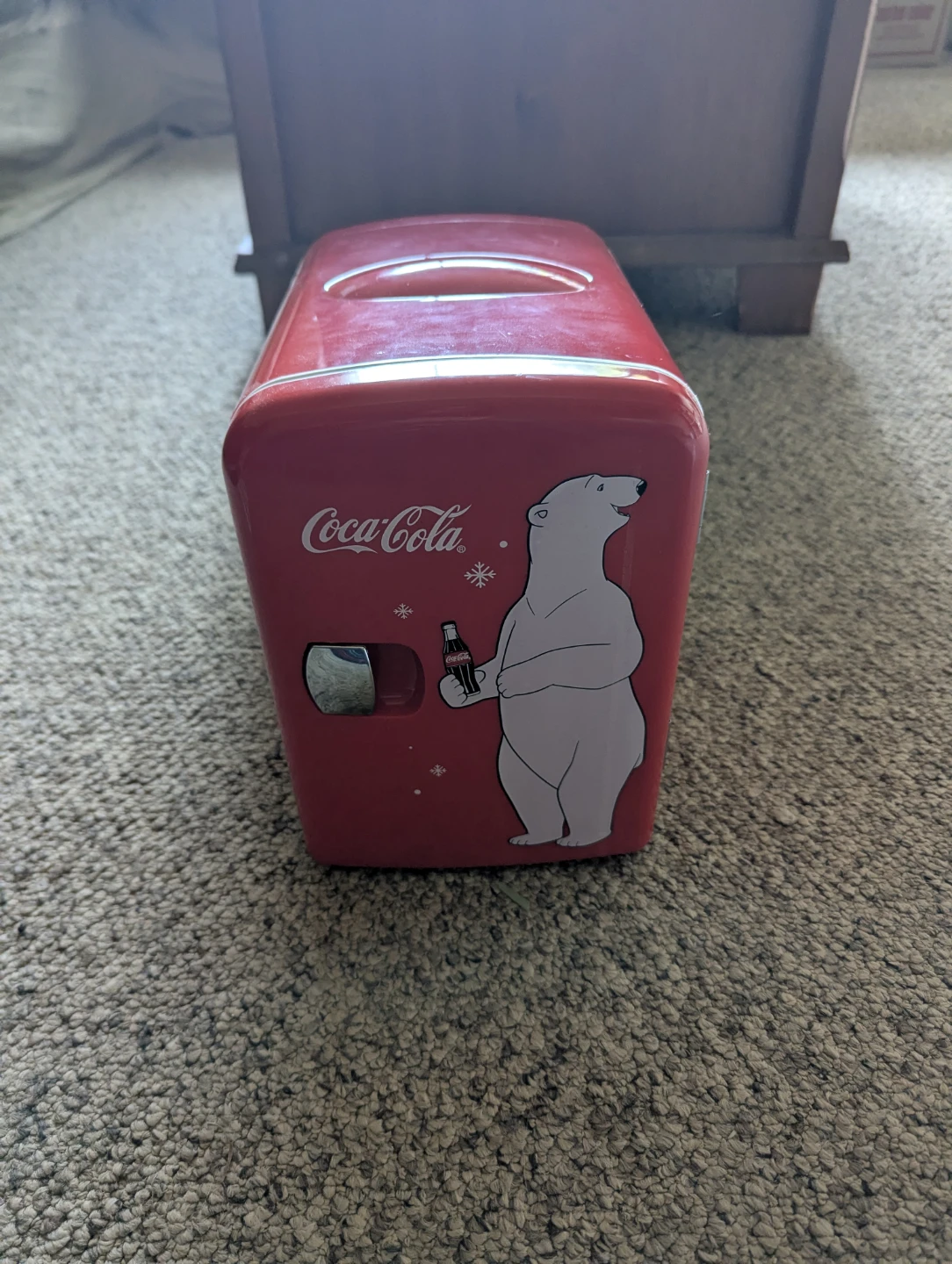 Coca cola mini fridge