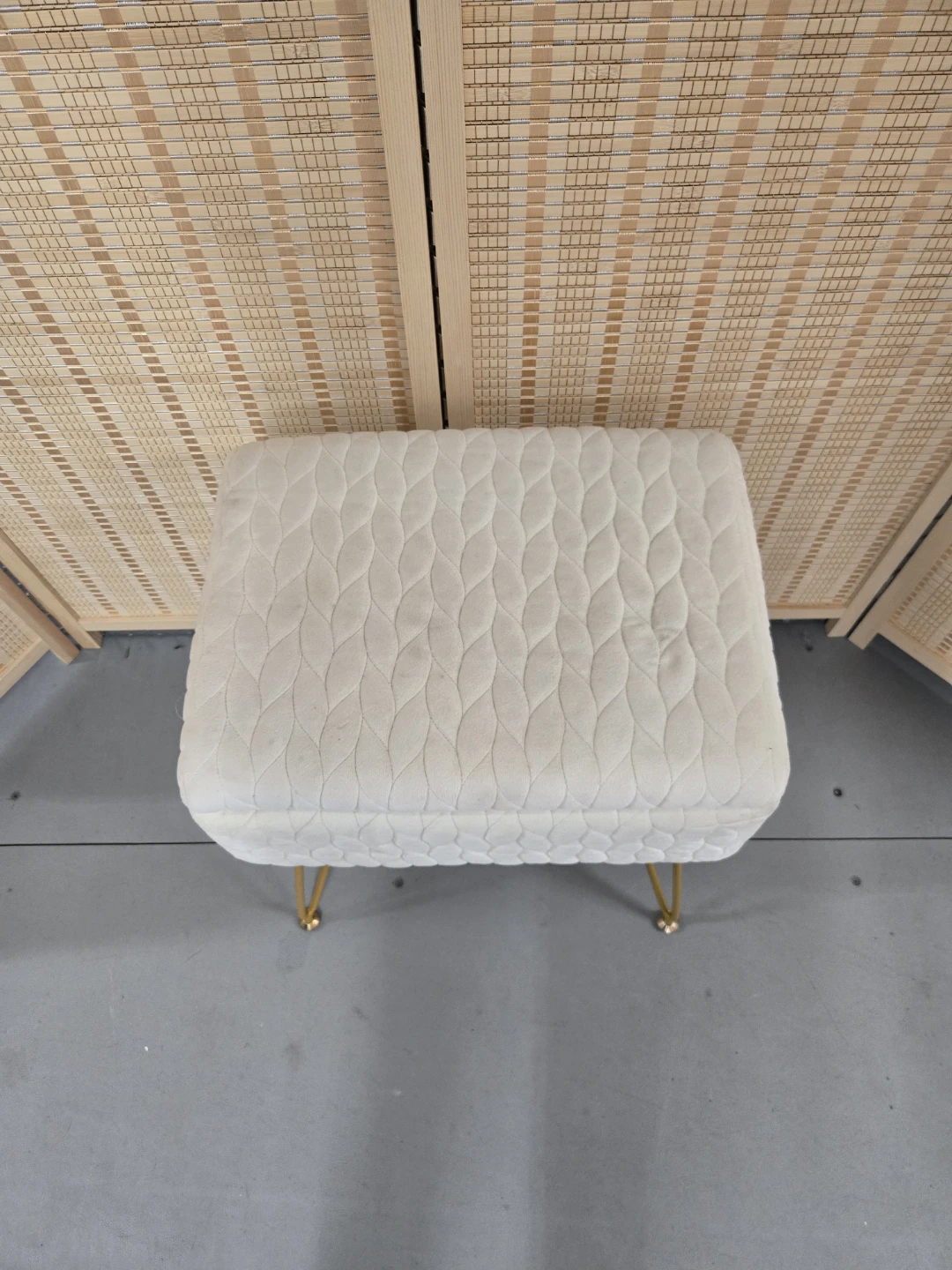 Quilted Storage Ottoman with Gold Hairpin Legs - photo 3