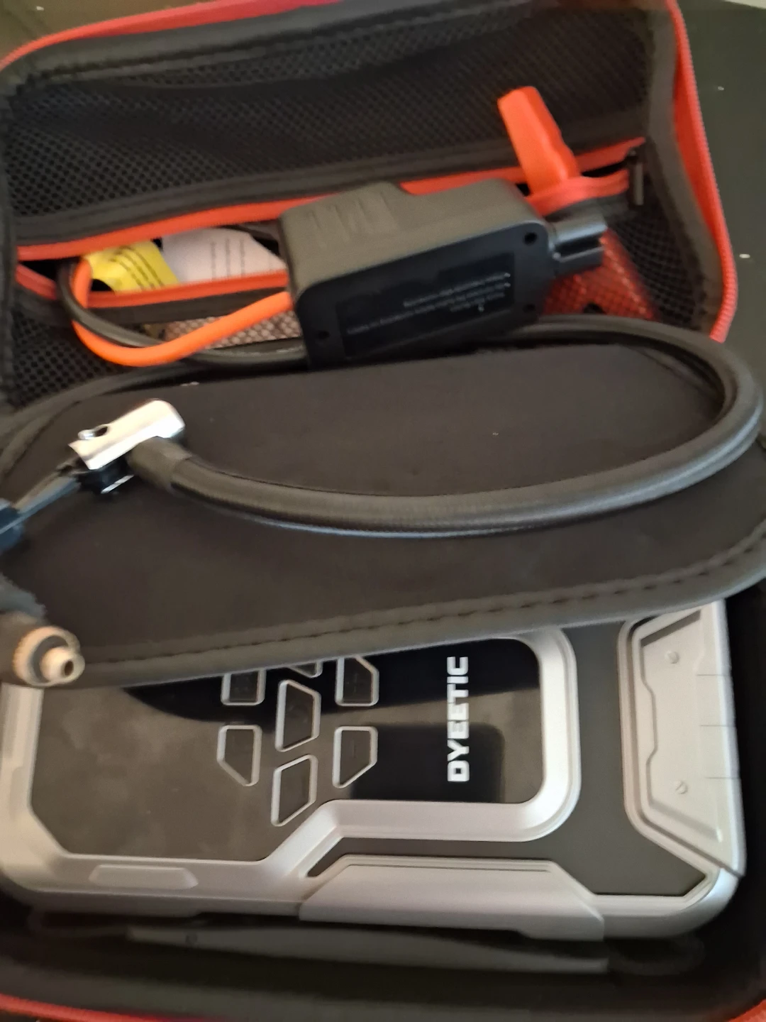 DYEETIC Jump Starter and Air Compressor - photo 3