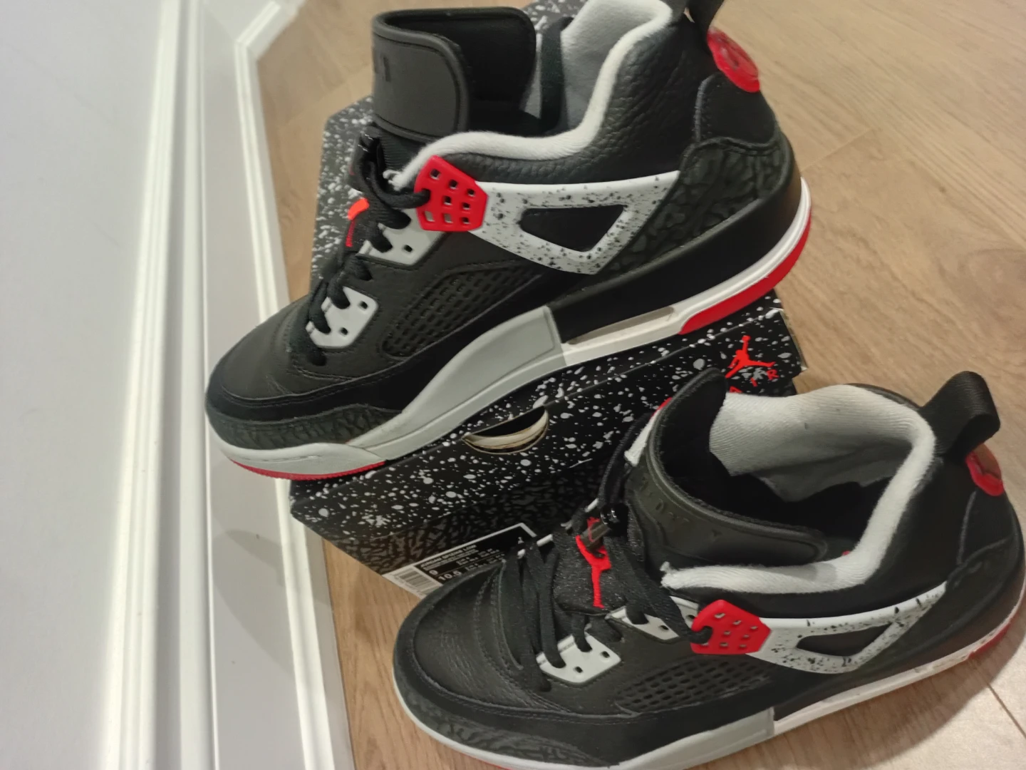 Air Jordan 4 Black Red Cement TD Sneakers - photo 2