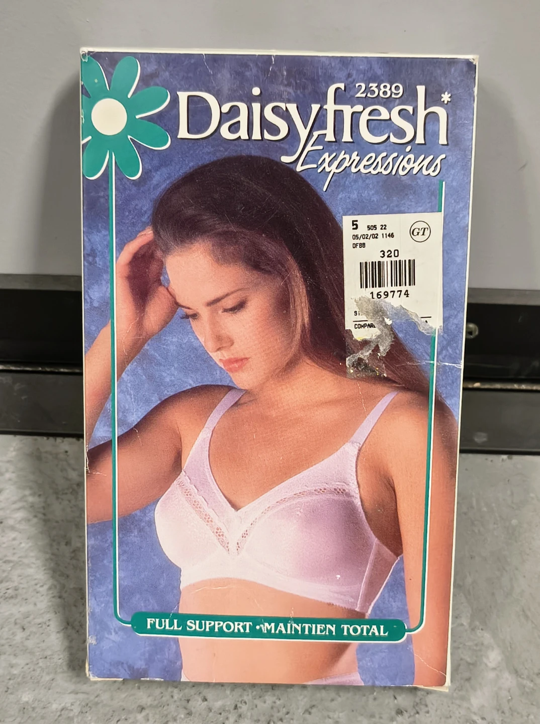 Vintage Daisyfresh Expressions 2389 Full Support Bra 34DD - photo 2
