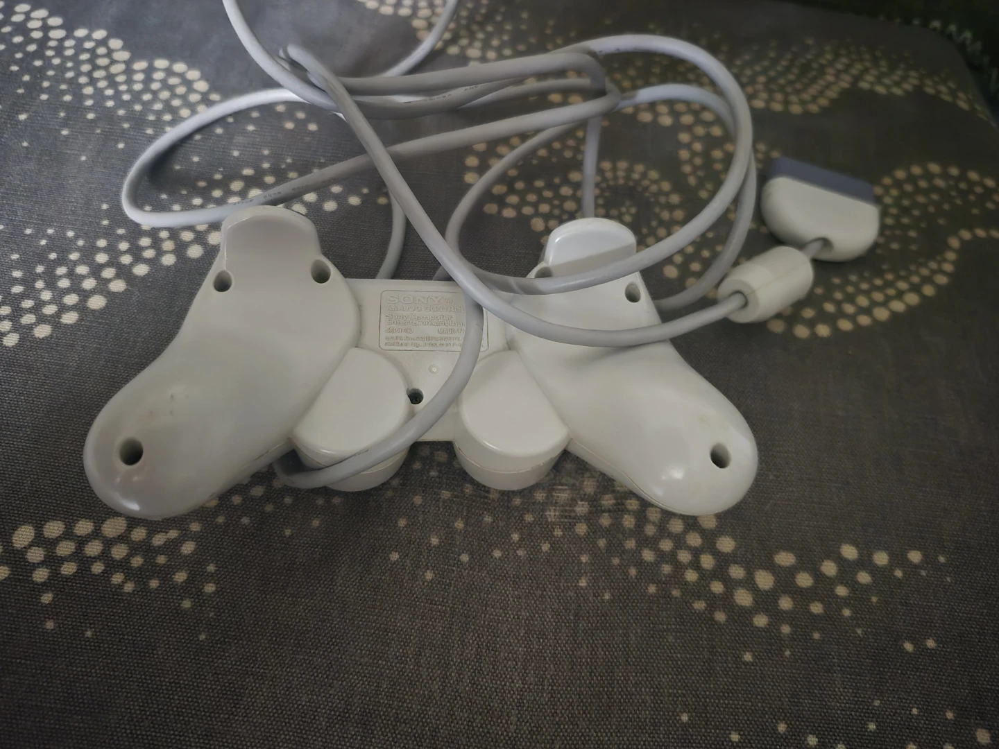 Sony PlayStation PSone Controller - photo 2