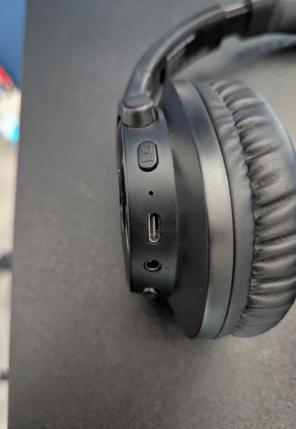 Monster Over-Ear Headphones - photo 5