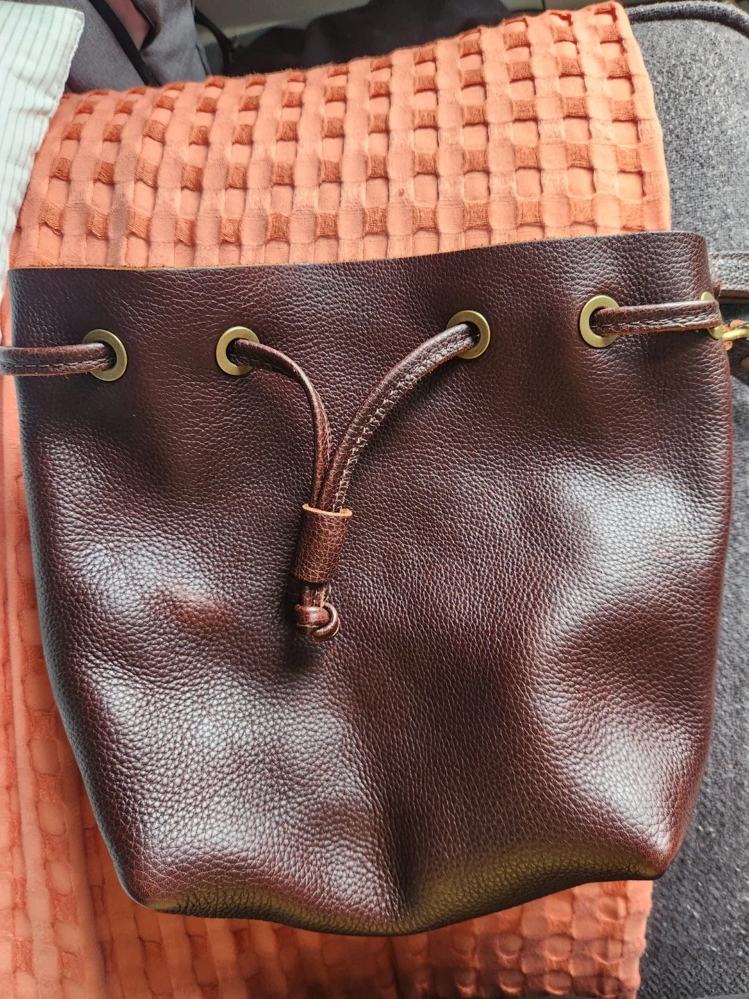 Brand New Portland Leather Small Bucket Bag - photo 4