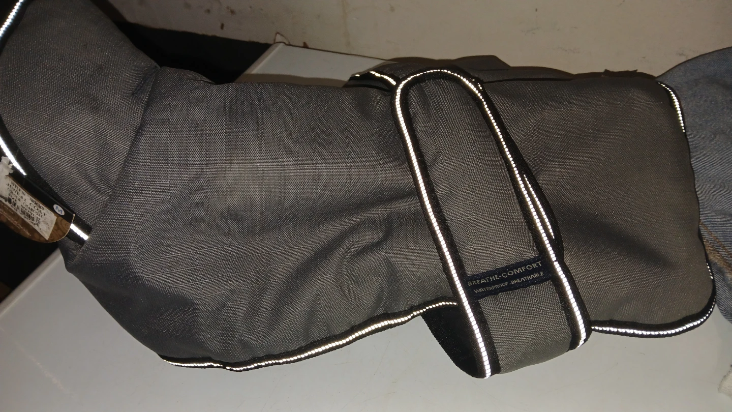 Petrage Dog Coat Size M - Waterproof & Breathable