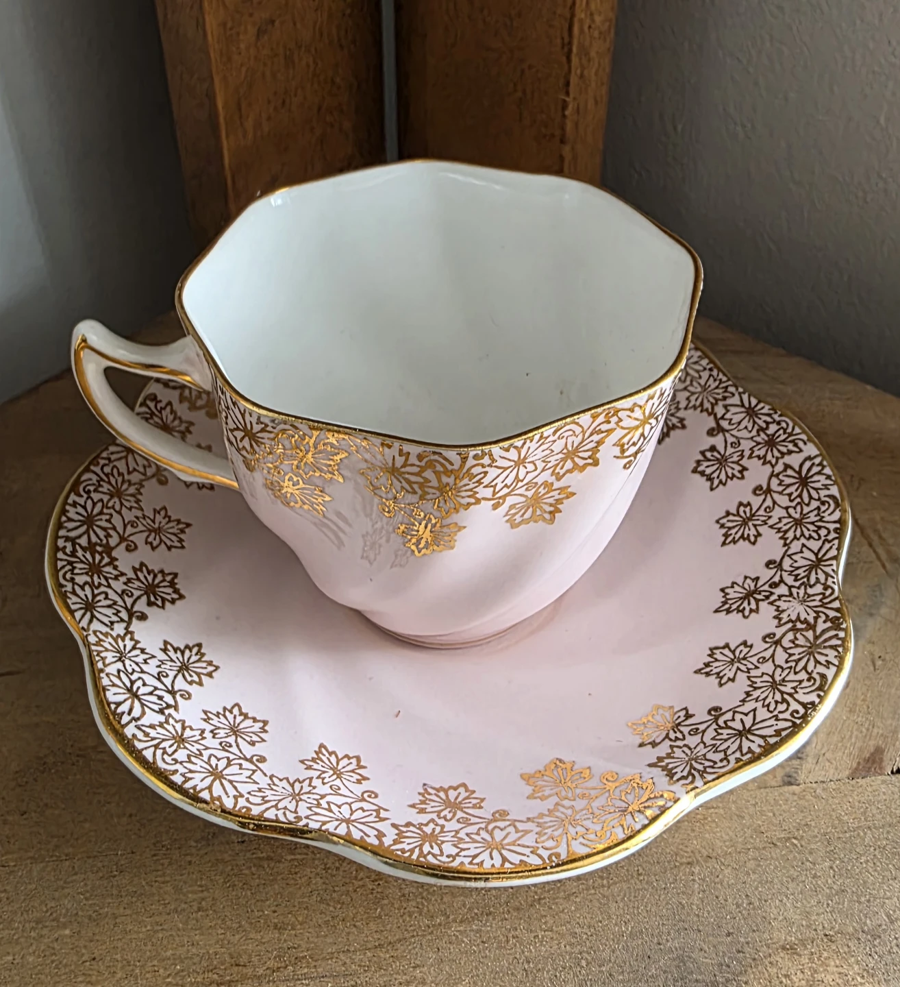 Rosina Bone China Teacup and Saucer - photo 3